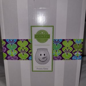Scentsy Warmer (Frosty Glow)